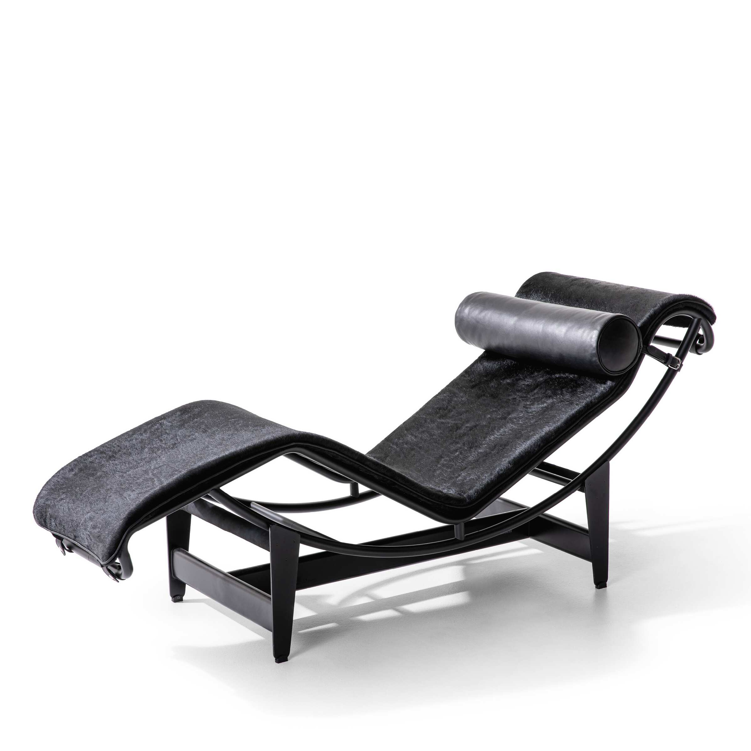 LC4 CHAISE LONGUE À REGLAGE CONTINU - NOIRE