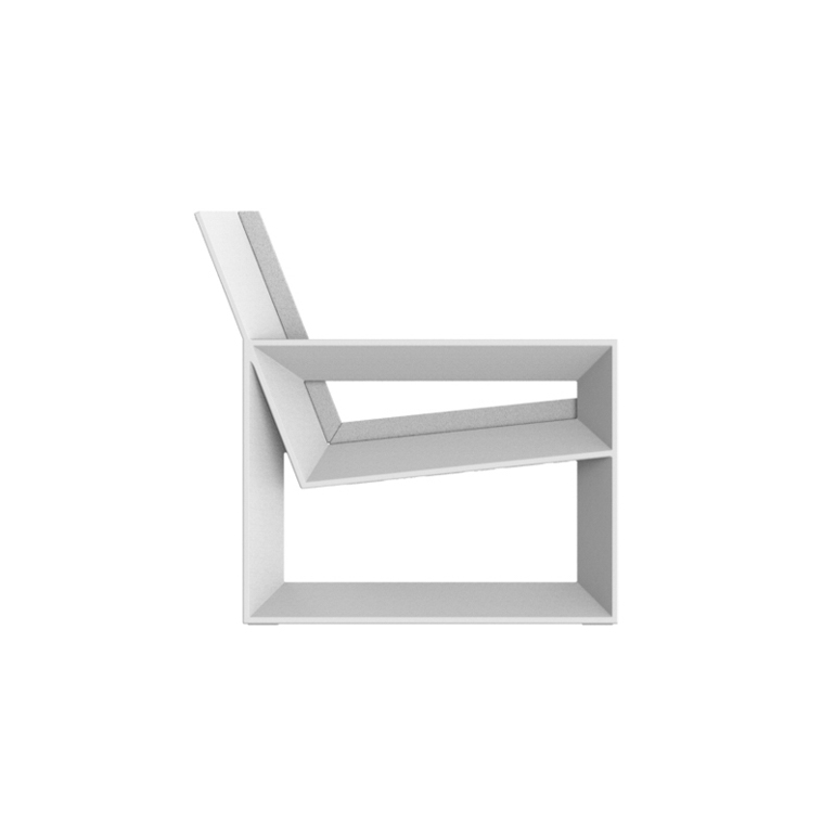 Frame lounge chair